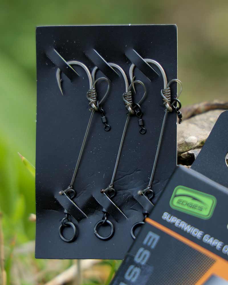 Mounted hooks Fox Chod Rig